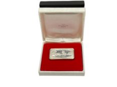 1970 CHRISTMAS COMMEMORATIVE FRANKLIN MINT 1,000 GRAINS STERLING SILVER ART BAR