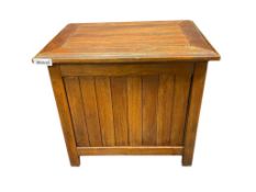 COUNTRY STYLE SLATTED DECK BOX COOLER