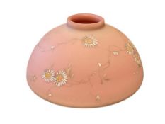 19TH CENTURY MT. WASHINGTON BURMESE PEACH GLOW ART GLASS JAR / VASE