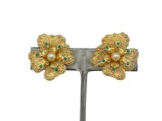 VINTAGE SARAH COVENTRY DESIGNER SIGNED CLIP-BACK EARRINGS FEATURING FAUX PEARLS AND GREEN STONES