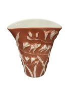 1930'S ART DECO PHOENIX / CONSOLIDATED GLASS CO. FREESIA FAN SCULPTED GLASS VASE