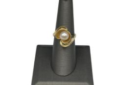 10K YELLOW GOLD DESIGNER SIGNED PEARL FASHION RING