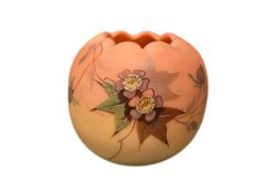 19TH CENTURY THOMAS WEBB & SONS BURMESE PEACH GLOW URANIUM GLASS HAWTHORNE FLOWER BOWL