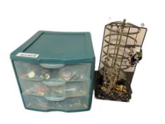 GREAT ASSORTMENT OF LADIES COSTUME JEWELRY IN ORGANIZING BIN WITH JEWELRY NECKLACE STANDS