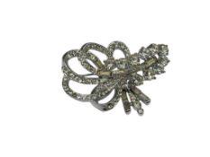 VINTAGE RHINESTONE COSTUME JEWELRY BROOCH
