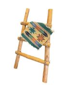 DECORATIVE NATIVE AMERICAN STYLED RUG DISPLAY