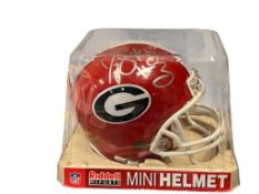 GEORGIA FOOTBALL SIGNED RIDELL MINI HELMET