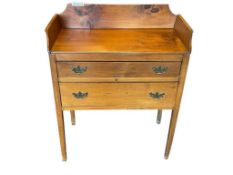 ANTIQUE EARLY 20TH CENTURY PINE DRY SINK / WASHSTAND