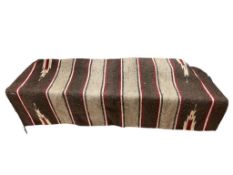 VINTAGE NAVAJO NATIVE AMERICAN RUG FEATURING STRIPED GEOMETRIC PATTERN