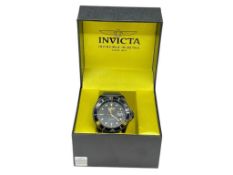 MEN'S INVICTAPROFESSIONAL PRO DIVER WRISTWATCH MODEL NO. 23402
