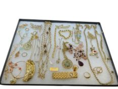 NICE GOLD TONE JEWELRY COLLECTION INCLUDING SHIMMERING MESH MINI DRAWSTRING BAG NECKLACE