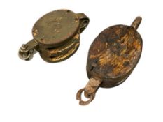 VINTAGE AND ANTIQUE SINGLE AND DOUBLE WOOD BLOCK PULLEYS / BLOCK AND TACKLE