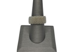 VINTAGE TIFFANY & CO. DESIGNER SIGNED STERLING SILVER MESH RING