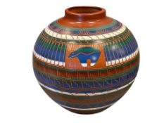 LARGE BUBLOUS NAVAJAO NATIVE AMERICAN PAINTED AND ETCHED DESIGN