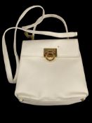 SALVATORE FERRAGAMO 2-WAY HANDBAG NO. AQ-21 0160 WHITE LEATHER BRASS HARDWARE MADE IN ITALY