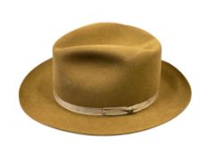 VINTAGE STETSON ROYAL DELUXE WOOL FELT OLIVE GREEN FEDORA SIZE 7
