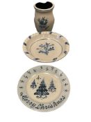 1999 AND 2001 ROWE SALT GLAZED POTTERY PIE PLATE, PLATE, AND UTENSIL HOLDER / JAR