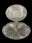 BRILLIANT PERIOD HAND CUT CRYSTAL SERVING DISH WITH GEOMETRIC DESIGN AND HOBSTAR FANS