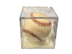 MIKE MADDUX FORMER AMERICAN BASEBALL COACH AND PITCHER AUTOGRAPHED BASEBALL