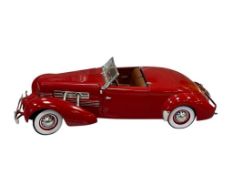 ERTL 1/10 DIE-CAST MODEL REPLICA OF A 1937 CORD 812
