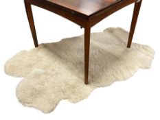 G.L. BOWRON NEW ZEALAND MADE LUXURIOS LAMBSKIN RUG