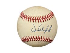 DAVE WINFIELD FORMER AMERICAN BASEBALL RIGHT FIELDER AUTOGRAPHED BASEBALL