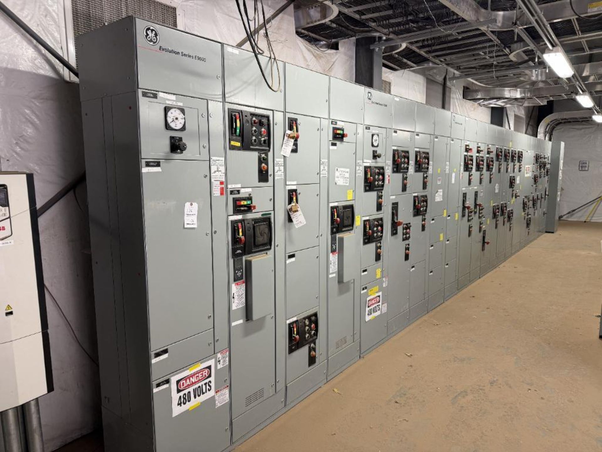 GE Evolution Series E900 Motor Control Center, (4) Sections, Cat ...
