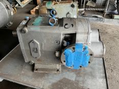 4" Waukesha Rotary Lobe Pump Head, S/S, Model 5070