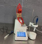Mettler Toledo Titrator, model easy plus with Easy stir overhead stirrer TAG: 4954-9 - Location: