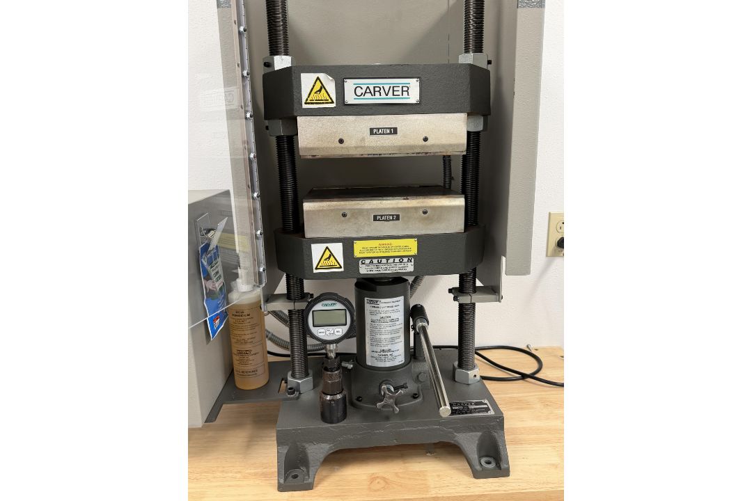 Carver Heated Platen Laboratory Press - Image 5 of 14