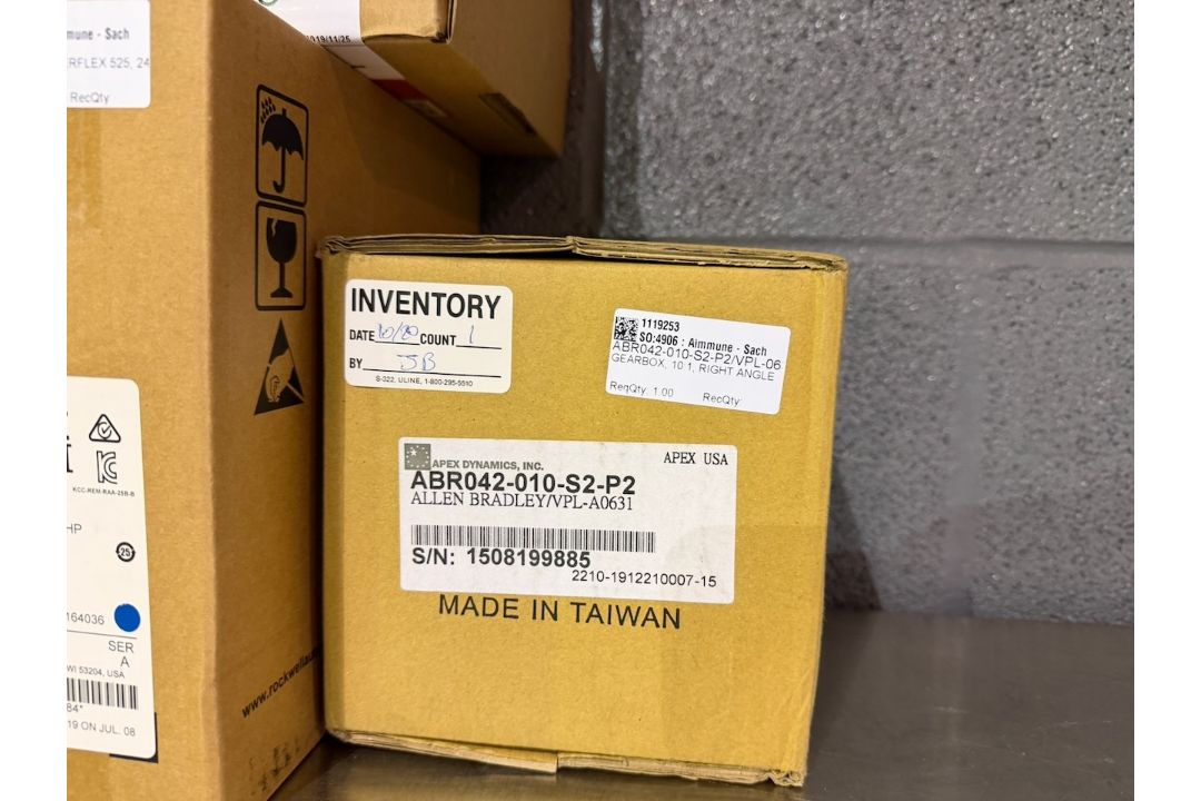 Allen Bradley components - Image 2 of 10