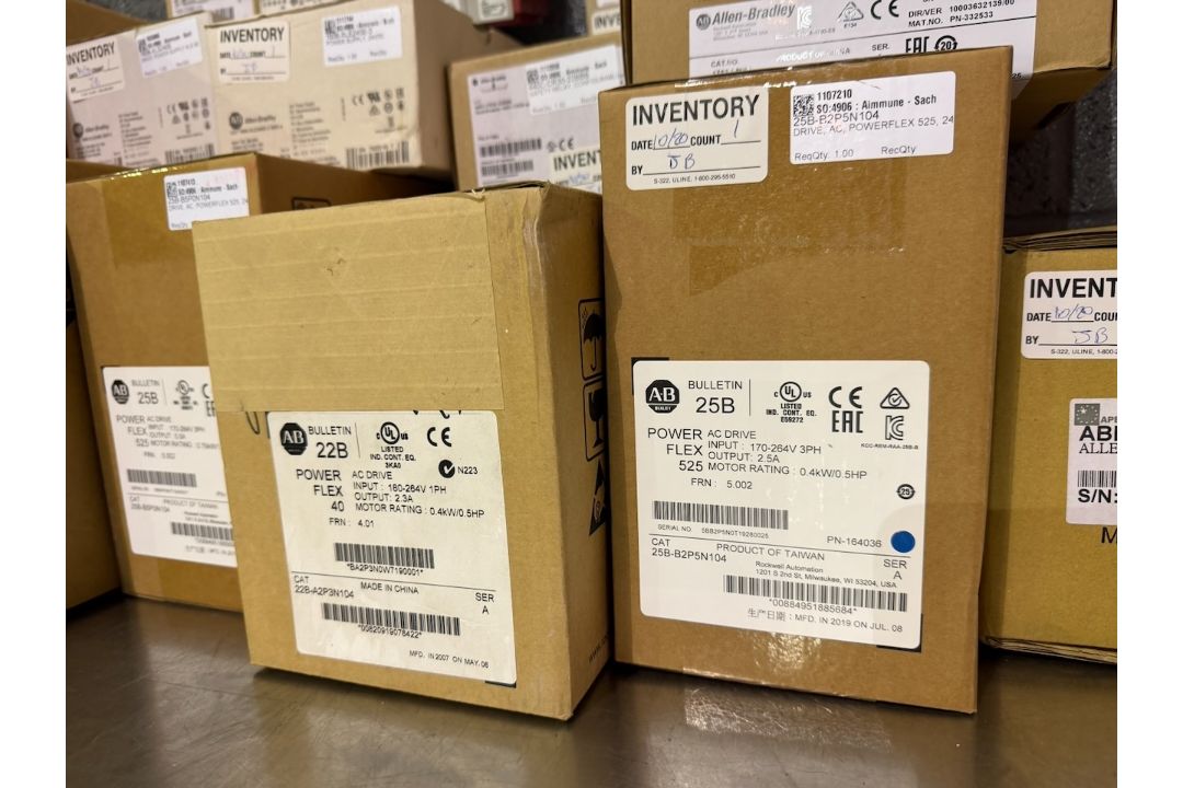 Allen Bradley components - Image 3 of 10