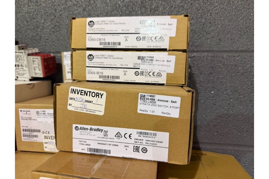 Allen Bradley components - Image 5 of 10