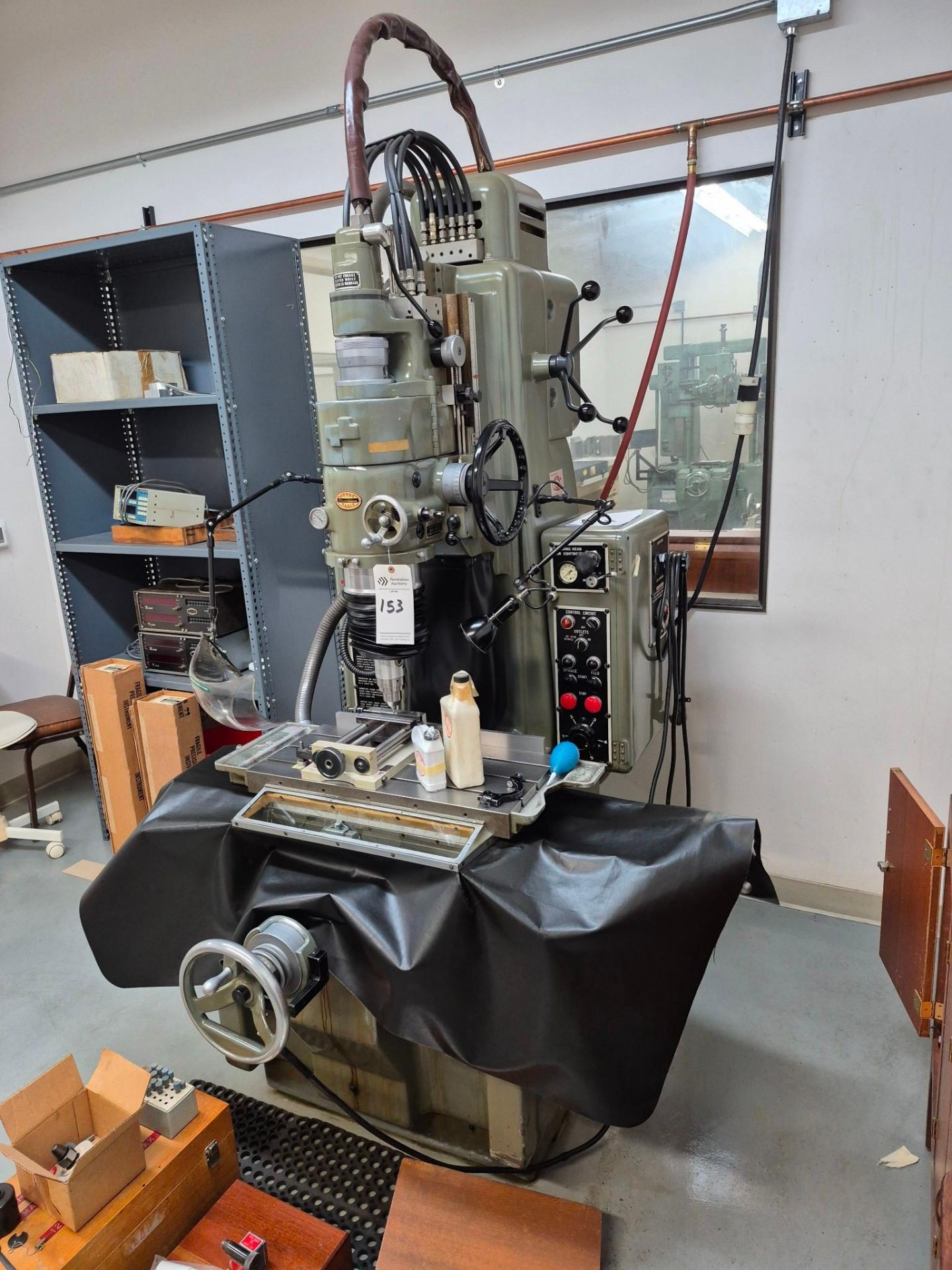 MOORE MODEL G18 JIG GRINDER, 175,000 RPM VHS GRINDING HEAD, TOOLING & ACCESSORIES INCLUDED - Image 9 of 57