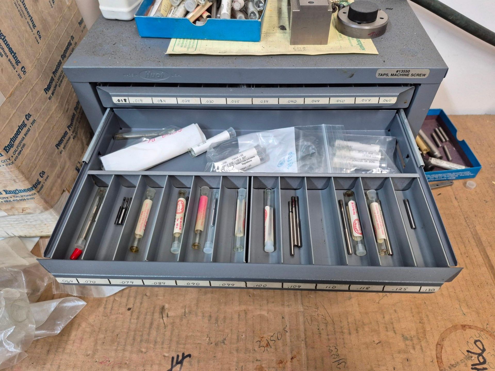 KENNEDY 5 DRAWER WORK BENCH, HUOT 5 DRAWER TAPSET CHEST, STARRETT GRANITE SURFACE BLOCK - Image 9 of 32