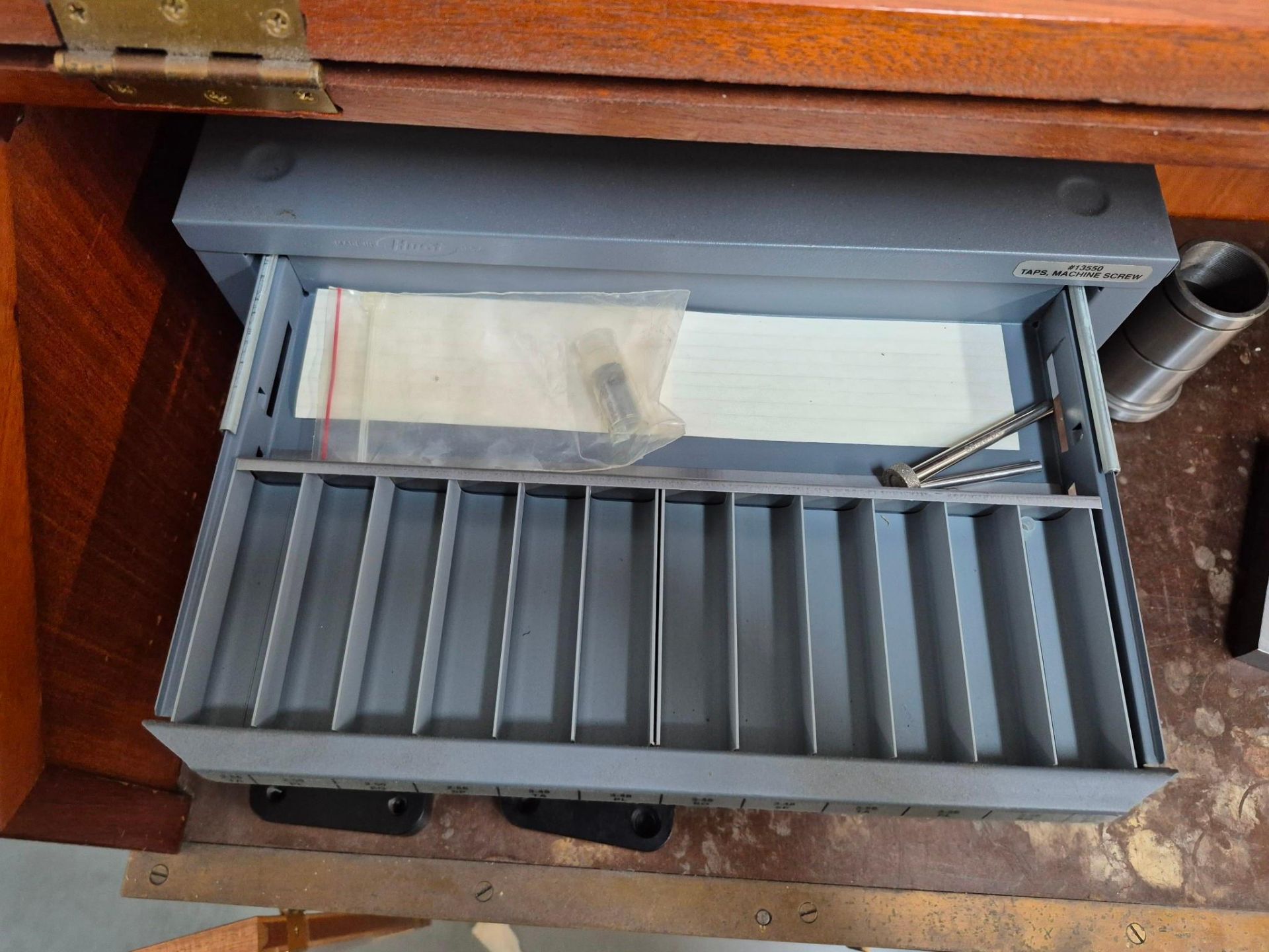 MOORE MODEL G18 JIG GRINDER, 175,000 RPM VHS GRINDING HEAD, TOOLING & ACCESSORIES INCLUDED - Image 43 of 57