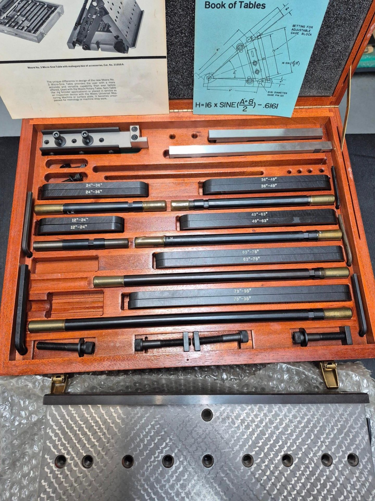MOORE TOOLS, NO.3 MICRO SINE TABLE SET WITH MAHOGANY BOX OF ACCESSORIES - Image 11 of 11