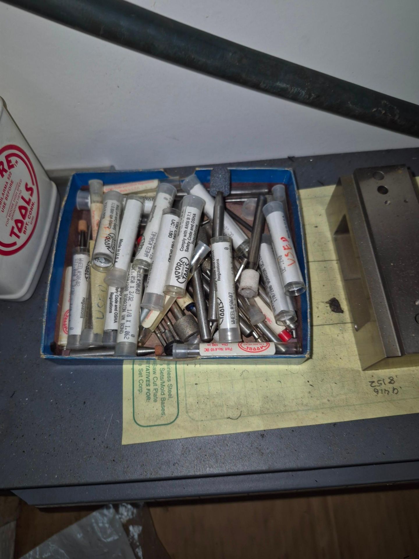 KENNEDY 5 DRAWER WORK BENCH, HUOT 5 DRAWER TAPSET CHEST, STARRETT GRANITE SURFACE BLOCK - Image 5 of 32