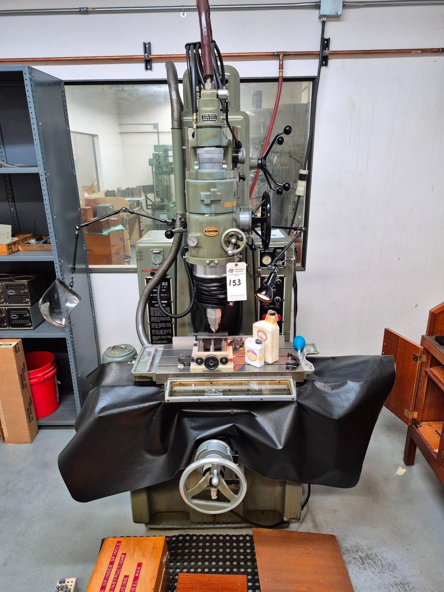 MOORE MODEL G18 JIG GRINDER, 175,000 RPM VHS GRINDING HEAD, TOOLING & ACCESSORIES INCLUDED - Image 50 of 57