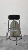 HUSKY PADDED STOOL