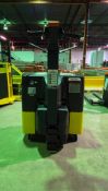 KOMATSU ELECTRIC WALKIE STACKER LIFT MODEL MWL22