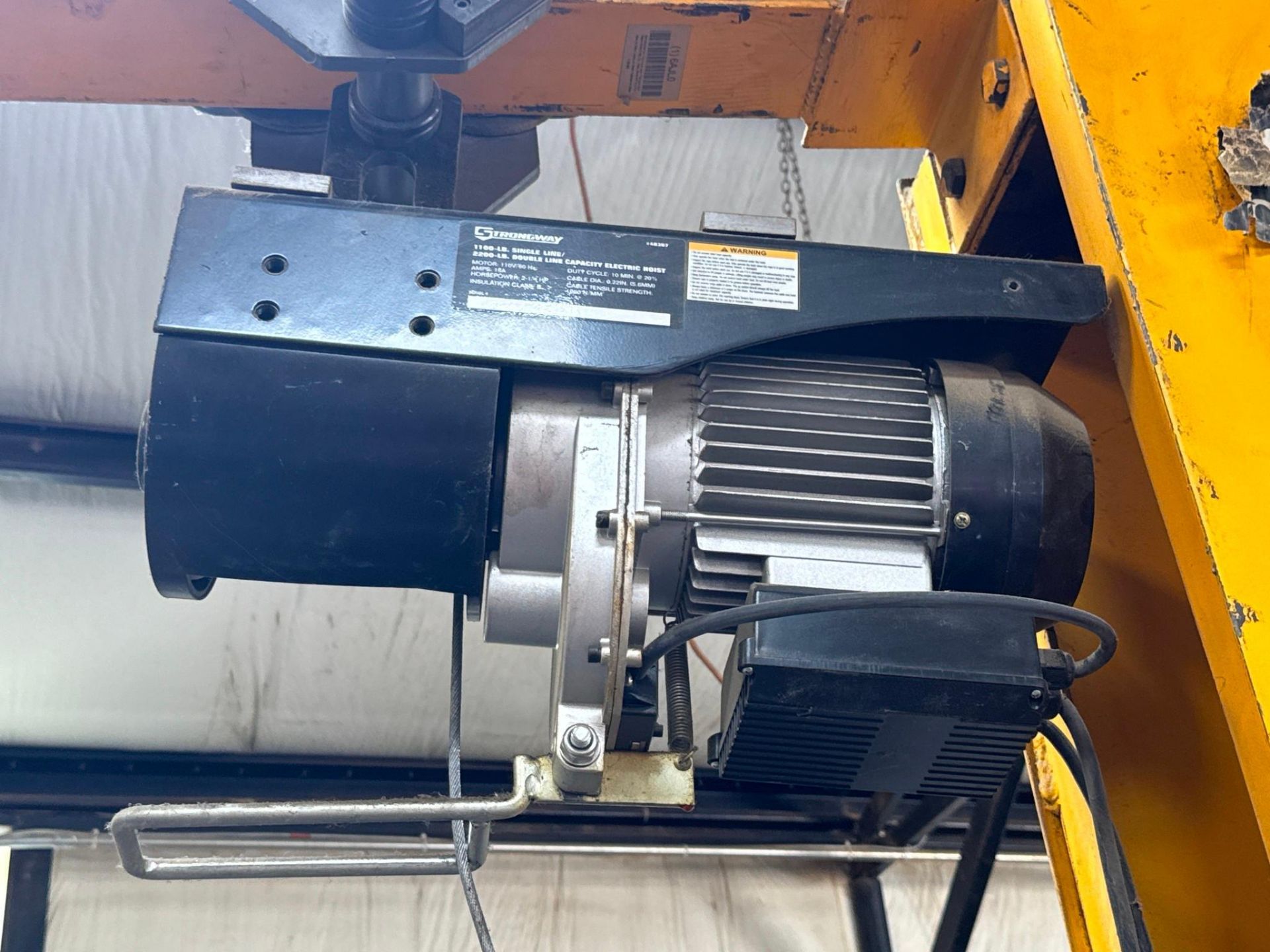 1/2 TON CRANE WITH 1 1/2 TON HOIST - Image 2 of 2