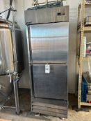 GRC 23 CUBIC FOOT SINGLE-SECTION REACH-IN COMMERCIAL REFRIGERATOR MODEL CFD-1RR-2D-E-HC