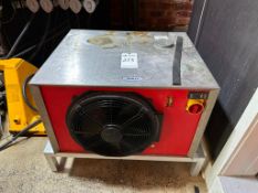 QUANTOR CHILLY 45-M 4200 WATT 32C COMPACT WATER-CHILLER