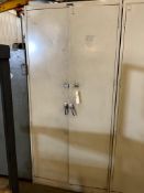DOUBLE-DOOR INDUSTRIAL STORAGE CABINET *CONTENTS NOT INCLUDED