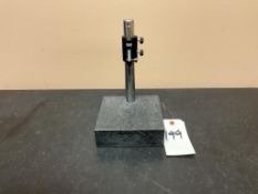 GRANITE SURFACE PLATE WITH A COMPARATOR STAND
