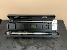 SET OF 2 TORQUE WRENCHES