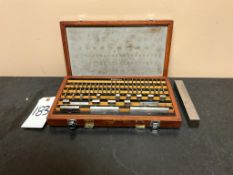 MITUTOYO GAGE BLOCKS SET