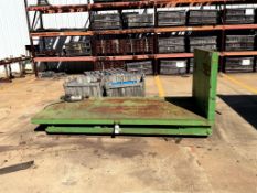 AIR TECHNICAL INDUSTRIES HEAVY-DUTY MATERIAL HANDLING PLATFORM 6000 LBS CAPACITY