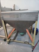23 CUBIC FT MUELLER STAINLESS STEEL POWDER TOTE